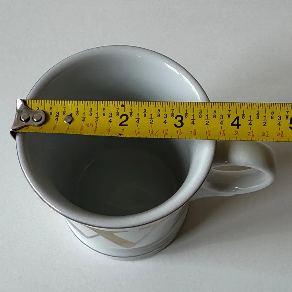 Williams Sonoma Monogram ‘W’ White Ceramic Mug with Gold Accent - Picture 5 of 5